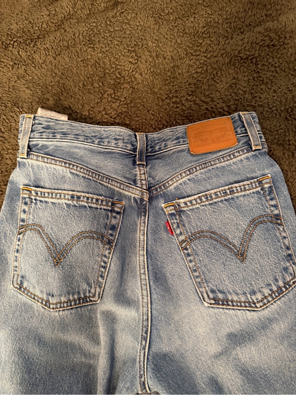 Levi's Light Blue Wide-Leg Button-Fly Jeans - Picture 5 of 7